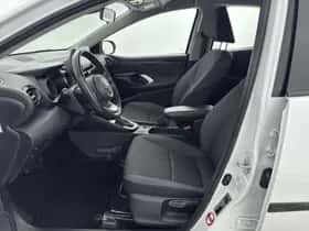 Toyota Yaris (2021) thumbnail 14