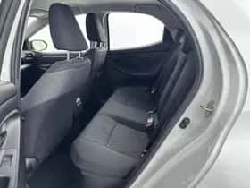 Toyota Yaris (2021) thumbnail 15