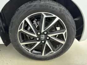 Toyota Yaris (2021) thumbnail 19