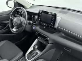 Toyota Yaris (2021) thumbnail 6