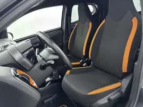 Toyota Aygo (2021) thumbnail 15