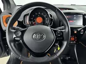 Toyota Aygo (2021) thumbnail 17