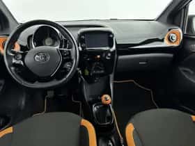 Toyota Aygo (2021) thumbnail 4