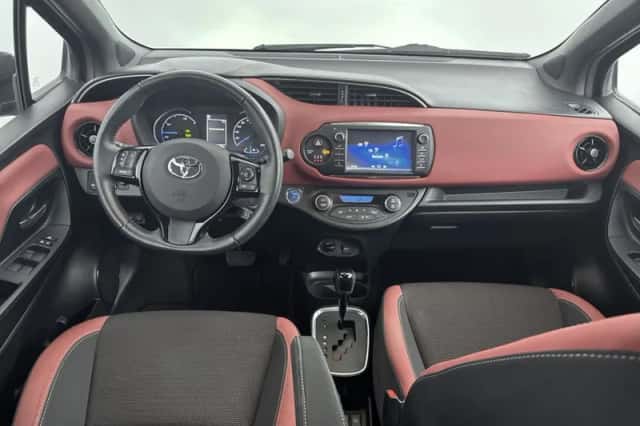 Toyota Yaris (2018) thumbnail 4