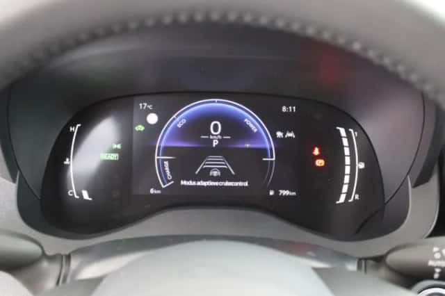 Toyota Yaris_Cross (2026) thumbnail 6