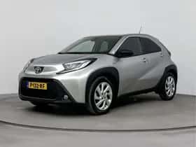 Toyota Aygo (2022) thumbnail 1