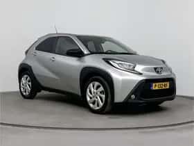 Toyota Aygo (2022) thumbnail 12