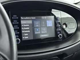 Toyota Aygo (2022) thumbnail 24