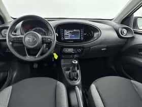 Toyota Aygo (2022) thumbnail 4