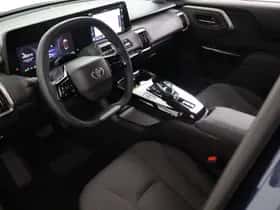 Toyota Urban_Cruiser (2026) thumbnail 17