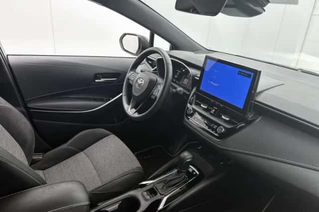 Toyota Corolla_Touring_Sports (2025) thumbnail 6