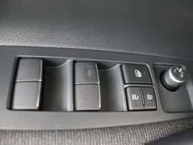 Toyota Corolla_Touring_Sports (2026) thumbnail 20