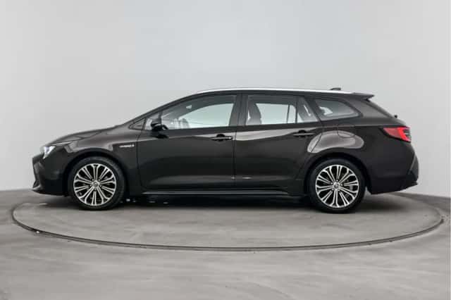 Toyota Corolla_Touring_Sports (2019) thumbnail 3