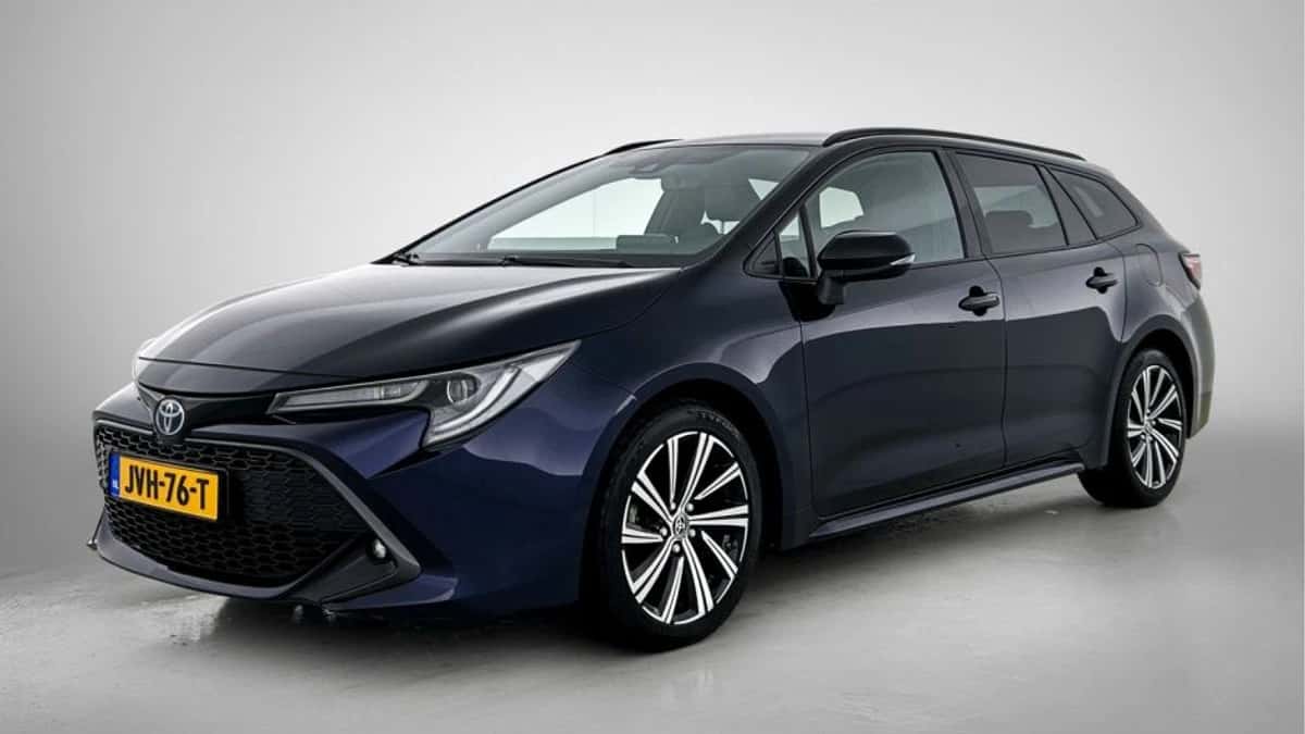 Toyota Corolla_Touring_Sports (2022) — foto 1