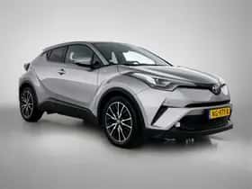 Toyota C-HR (2017) thumbnail 18