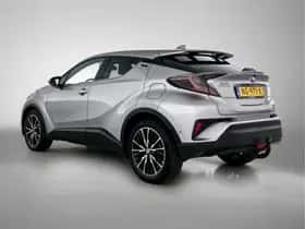 Toyota C-HR (2017) thumbnail 19