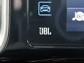 Toyota C-HR (2017) thumbnail 27