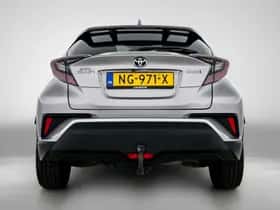 Toyota C-HR (2017) thumbnail 33