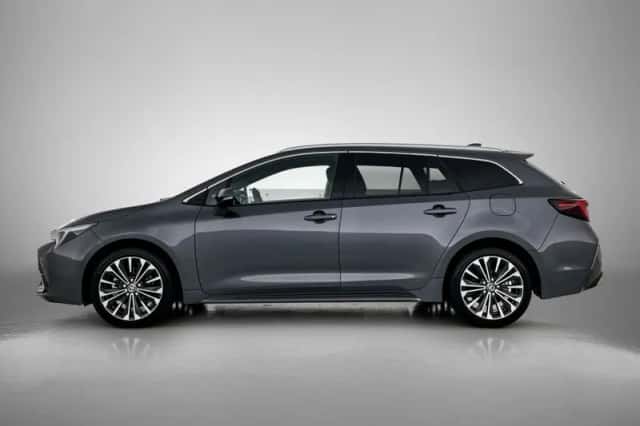 Toyota Corolla_Touring_Sports (2025) thumbnail 3