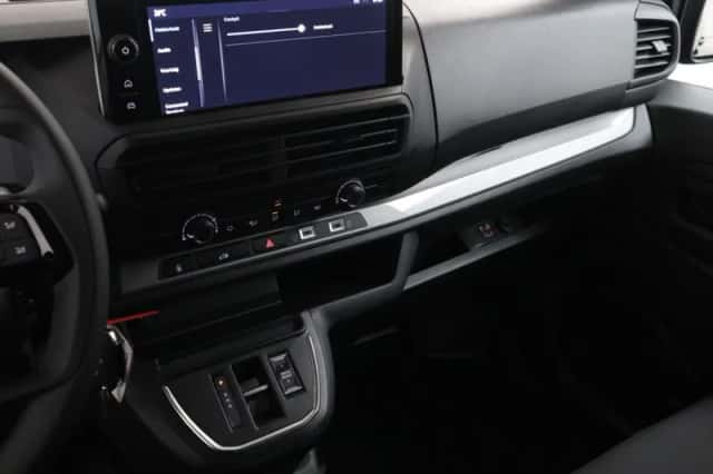 Toyota Proace (2024) thumbnail 6