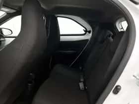 Toyota Aygo (2025) thumbnail 8