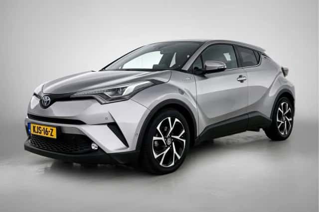Toyota C-HR (2018) thumbnail 1