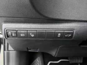 Toyota Corolla_Touring_Sports (2023) thumbnail 23