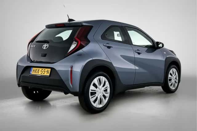 Toyota Aygo (2025) thumbnail 2
