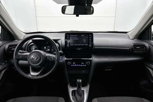 Toyota Yaris_Cross (2024) thumbnail 5