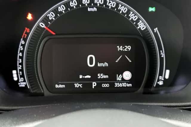 Toyota Aygo (2023) thumbnail 6