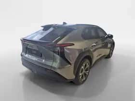 Toyota bZ4X (2026) thumbnail 2
