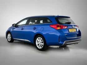 Toyota Auris (2014) thumbnail 17