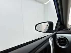 Toyota Auris (2014) thumbnail 20