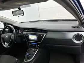Toyota Auris (2014) thumbnail 30