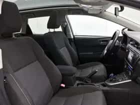 Toyota Auris (2014) thumbnail 31