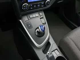 Toyota Auris (2014) thumbnail 34