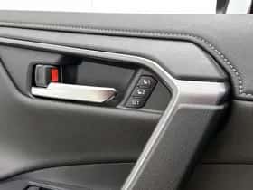 Toyota RAV4 (2025) thumbnail 20
