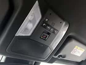 Toyota RAV4 (2025) thumbnail 37