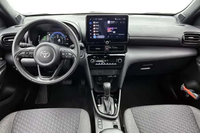 Toyota Yaris_Cross (2025) thumbnail 5