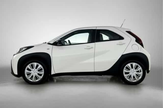 Toyota Aygo (2024) thumbnail 3