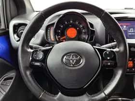 Toyota Aygo (2021) thumbnail 21