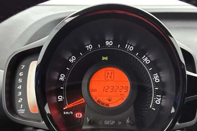 Toyota Aygo (2021) thumbnail 6