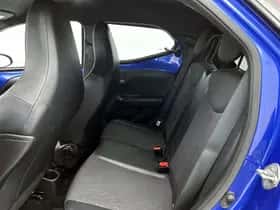 Toyota Aygo (2021) thumbnail 8
