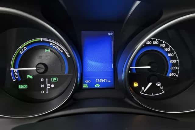 Toyota Auris (2017) thumbnail 5