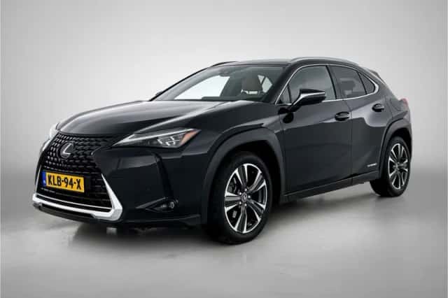 Lexus UX (2020) thumbnail 1
