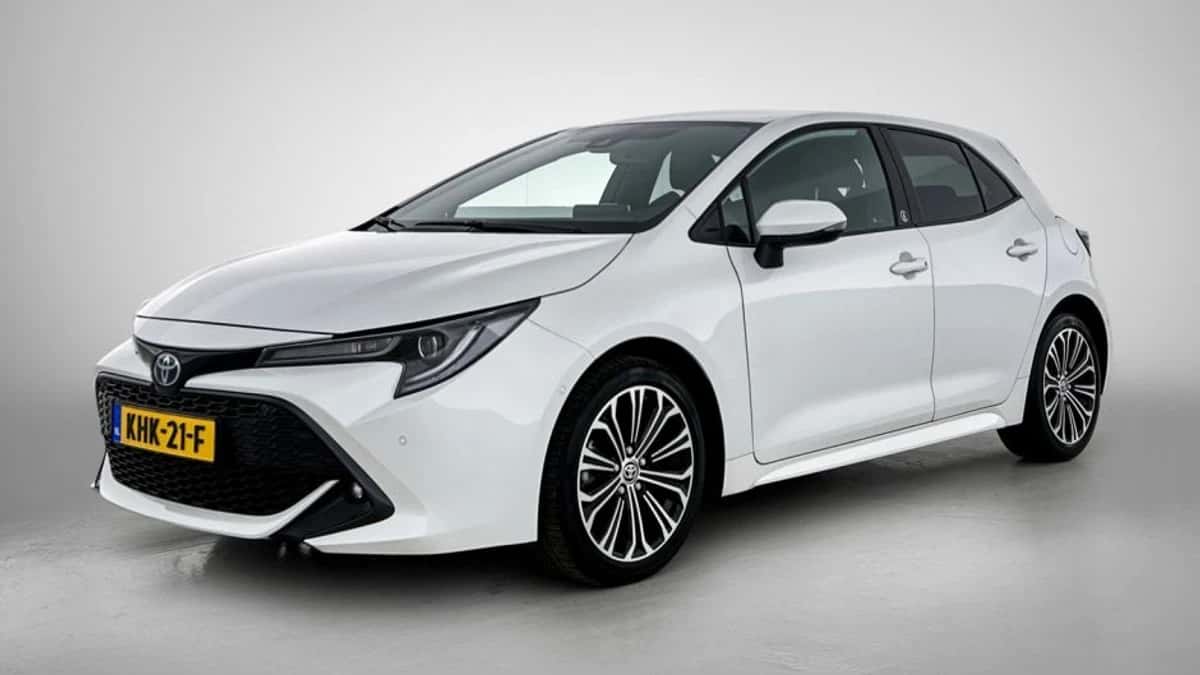 Toyota Corolla (2022) — foto 1