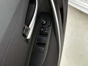 Toyota Corolla (2022) thumbnail 22