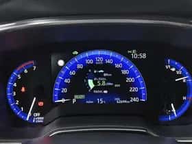 Toyota Corolla (2022) thumbnail 6