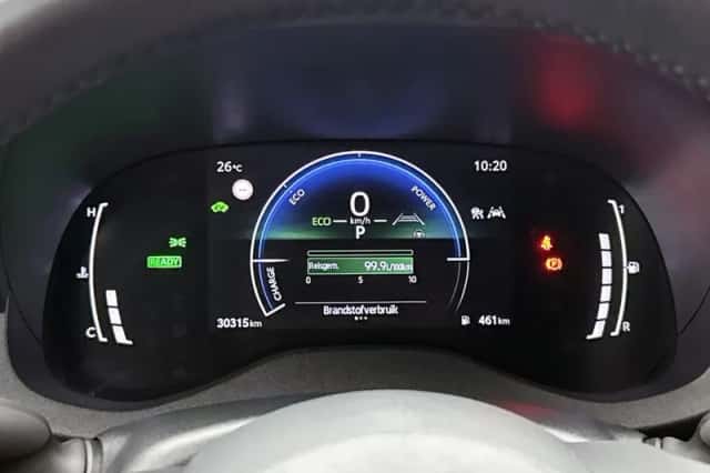 Toyota Yaris_Cross (2025) thumbnail 6