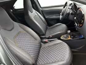 Toyota Aygo (2022) thumbnail 38